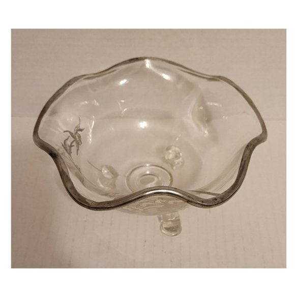 Vtg SILVER CITY Glass Co Flander Clear Ruffle Floral Overlay 3 Footed 6.5" Bowl - Picture 3 of 4